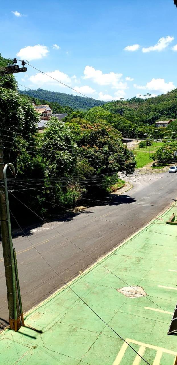 Local Privilegiado Em Aguas ! Águas de Lindóia Εξωτερικό φωτογραφία